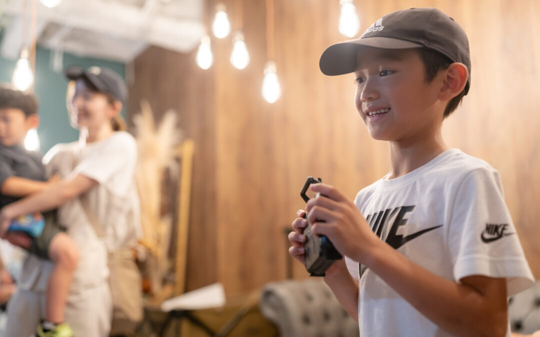 【開催レポート】初めてのドローンに大興奮！子ども食堂でドローン組み立て・操縦体験イベントを実施しました。